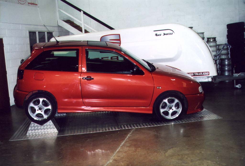 Ibiza Copper Cupra F2 - side